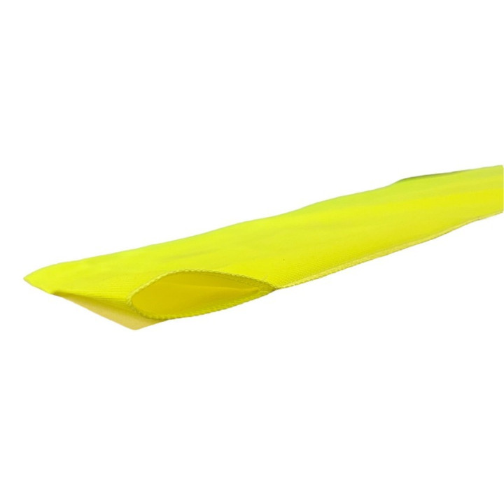 Set of 4 corner flags with safety jointed pole