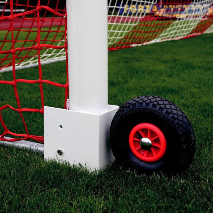 Self-supporting, transportable aluminum football goal