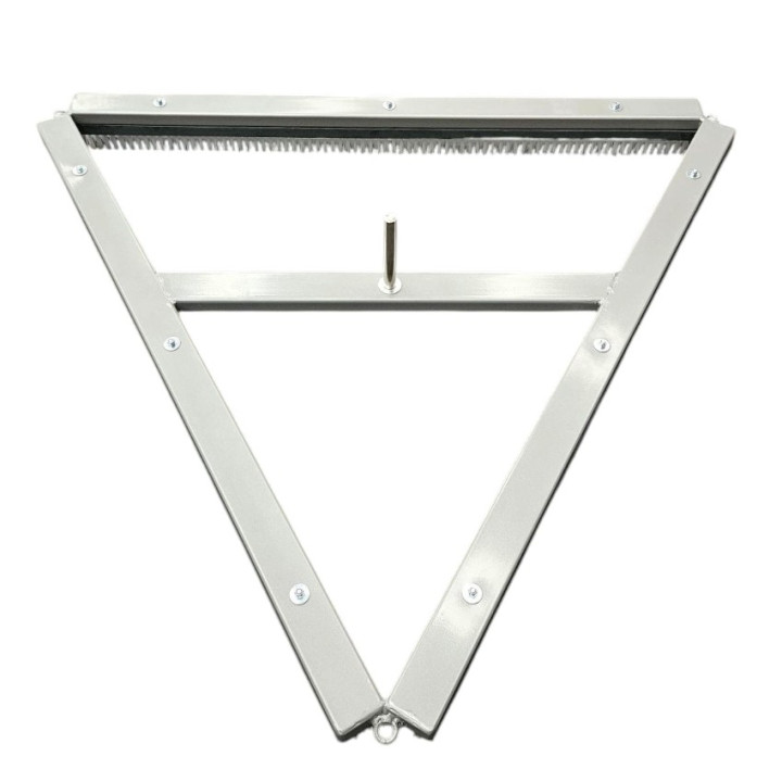 Triangular Brush for Maintenance of Synthetic Grass Fields