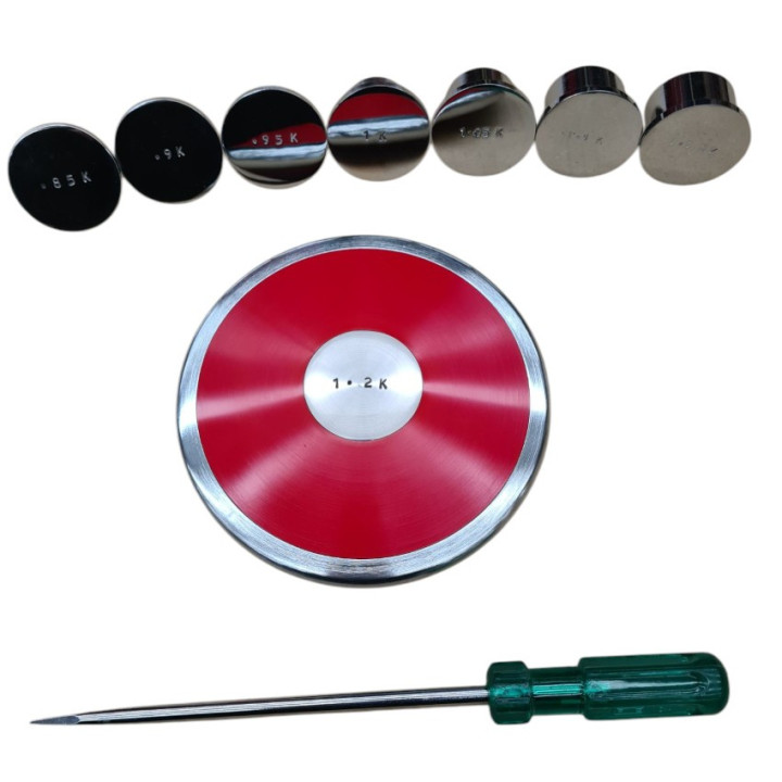 Throwing disc with adjustable weight from 750 gr to 1.20 kg
