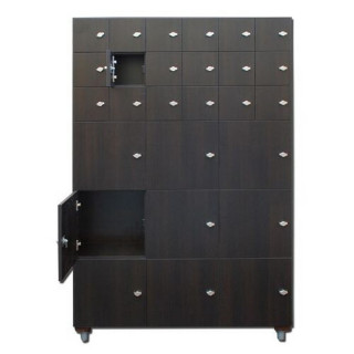 Gym locker with 27 doors (18 plus 9 boxes)