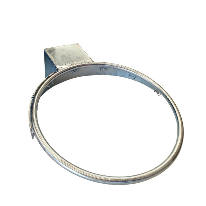 Outdoor basketball hoop in galvanized steel