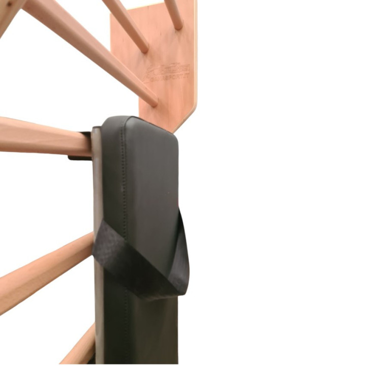 Abdominal bench attachable to the Swedish backrest model with strap