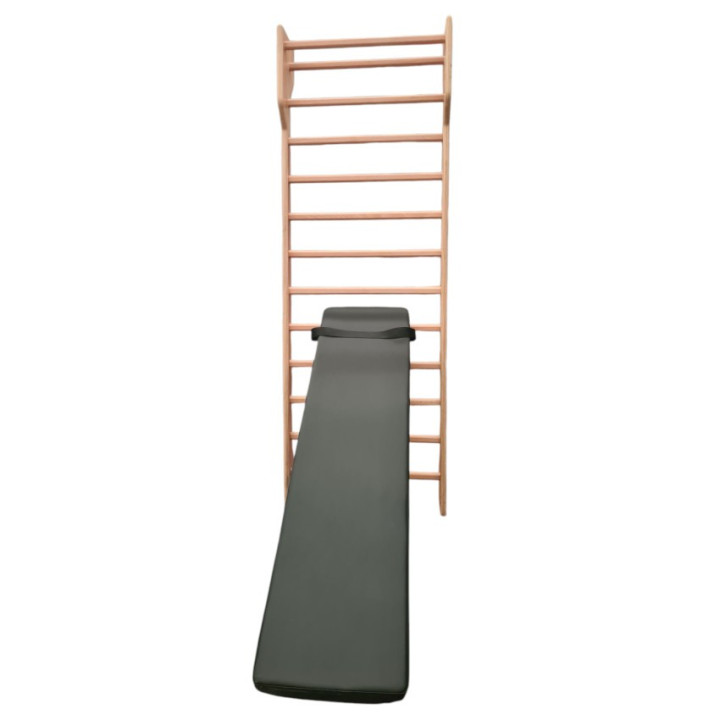 Abdominal bench attachable to the Swedish backrest model with strap