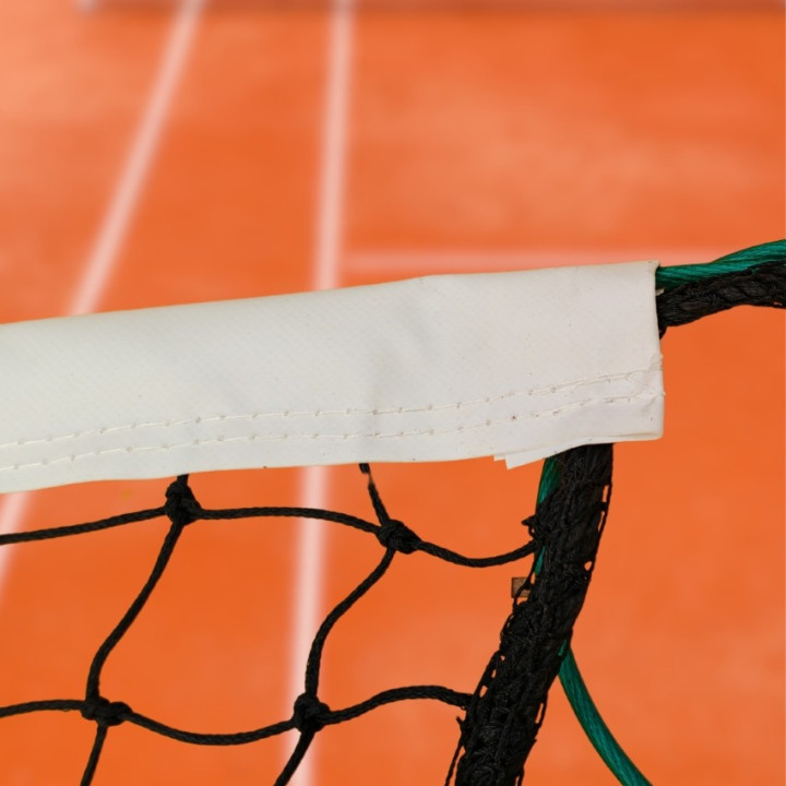 Regular square mesh knotted tennis net with 2.5 mm thread