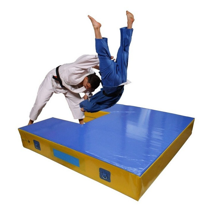 Materasso Sportivo Judo 200x200x30 cm con Rientranza Fondo Antiscivolo