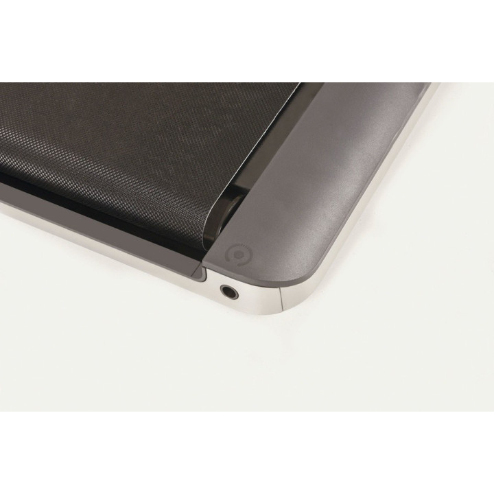 Toorx Walking Pad treadmill with Mirage display