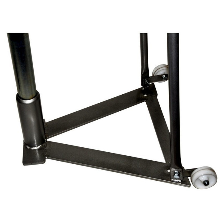 Trellis volleyball system with V-shaped base transportable with wheels