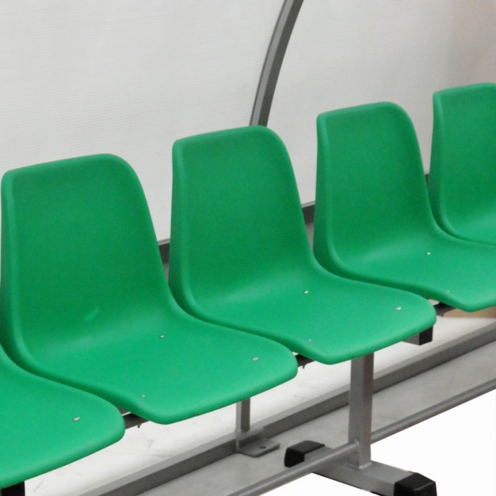Pitchside bench for football coaches and reserves - Cover in translucent honeycomb polycarbonate