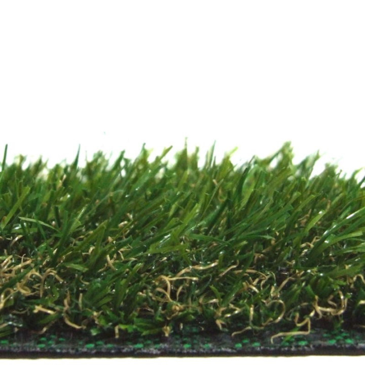Decorative synthetic grass covering with 20mm yarn. 60 m² roll