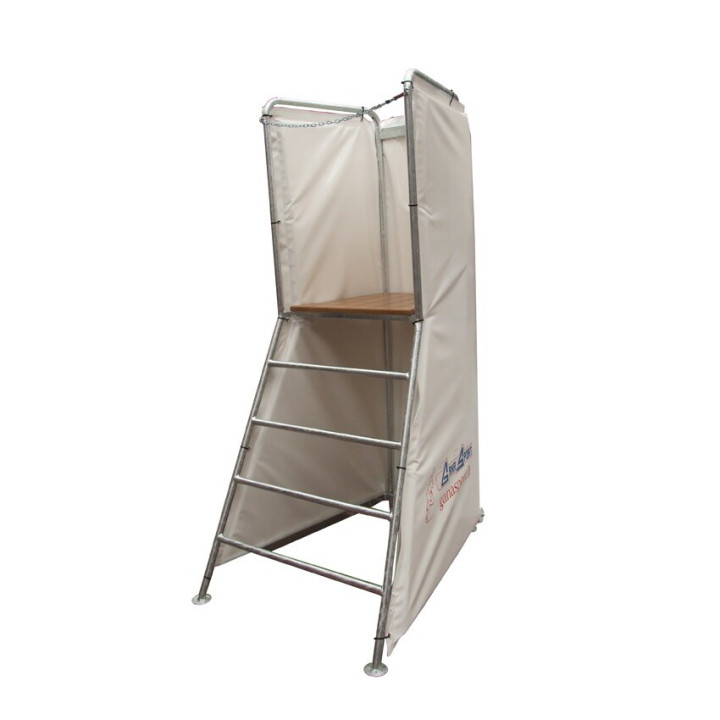 Safety protection for volleyball referee platform