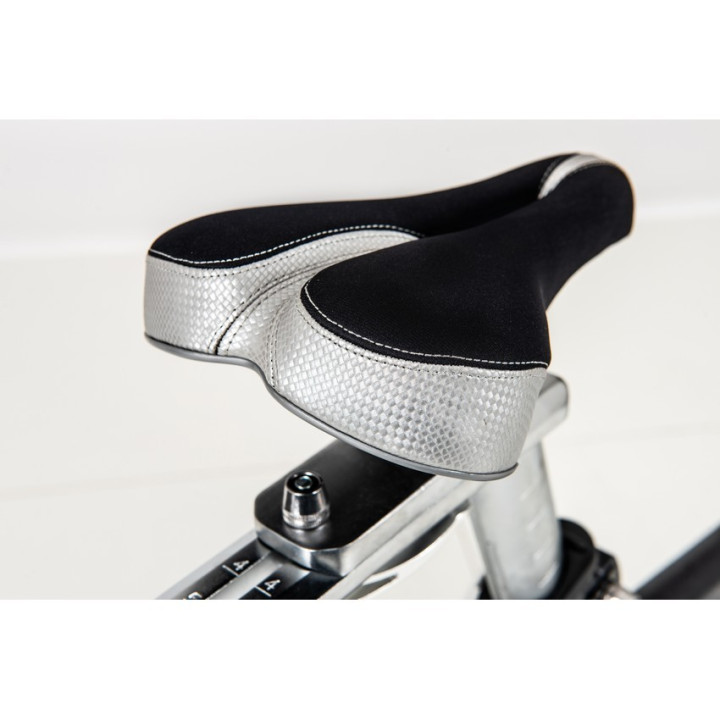 Indoor Cycle SRX 7500 belt drive