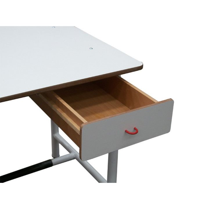 Infirmary desk and changing room with chest of drawers