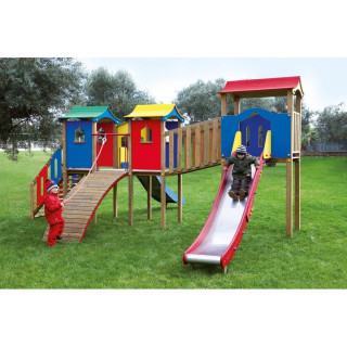 Fortino "Amico" complete with slides and towers