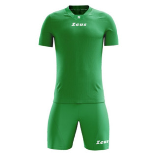 Green promo model sports kit