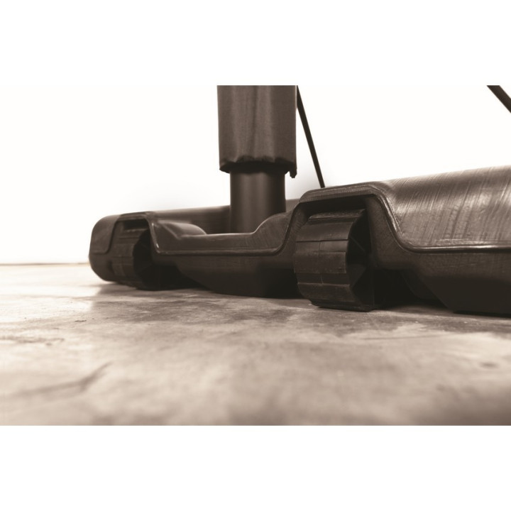 Orlando Galando ballasted basketball system transportable on wheels