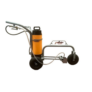 Trolley draws manual spray lines with ecological paint