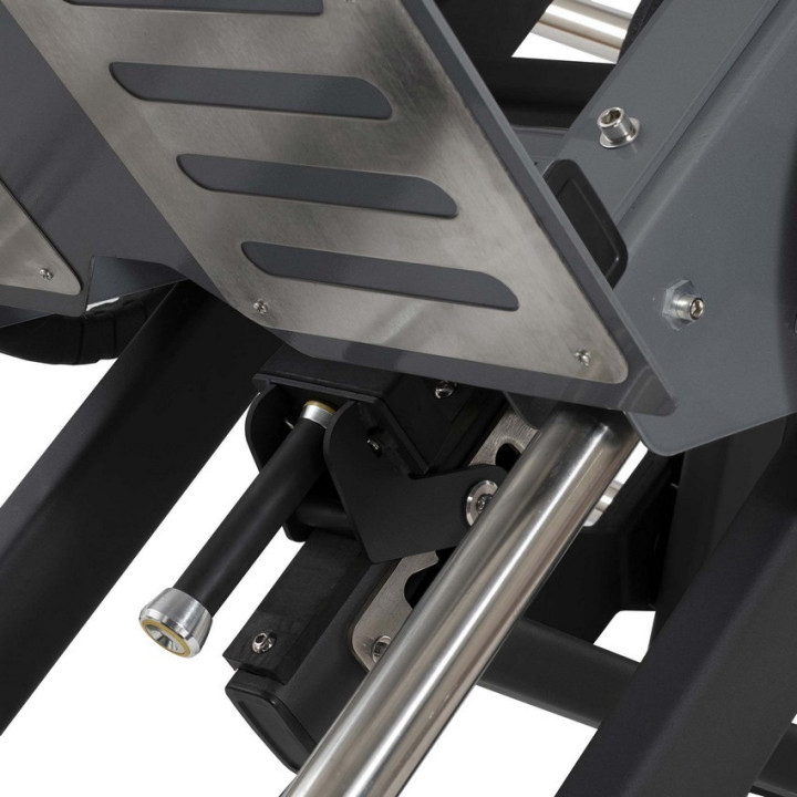 Leg Press 45° Diamond Plate Loaded