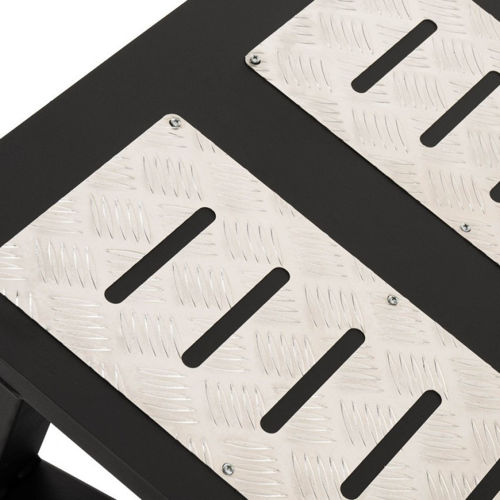 Hack Squat Diamond Plate Loaded