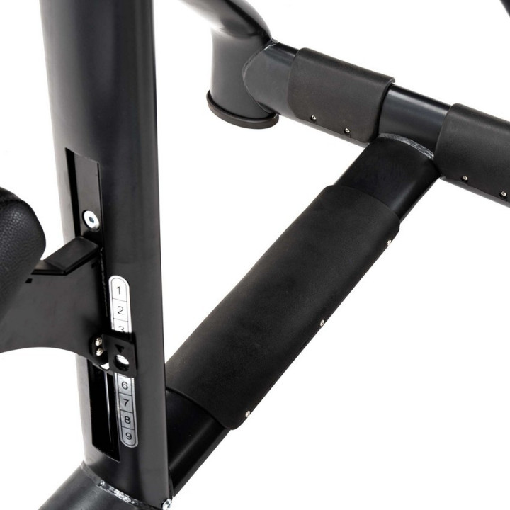 Seated Scott Bench Diamond